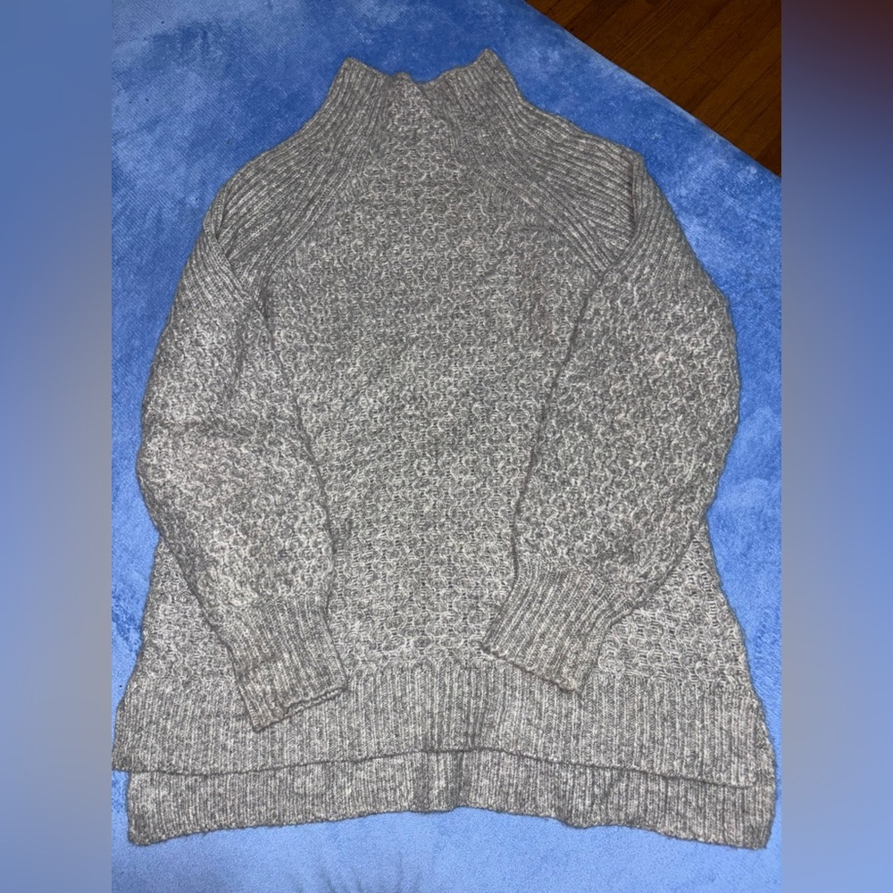 Anthropologie Women's Bia Mock Neck
Tunic Sweater